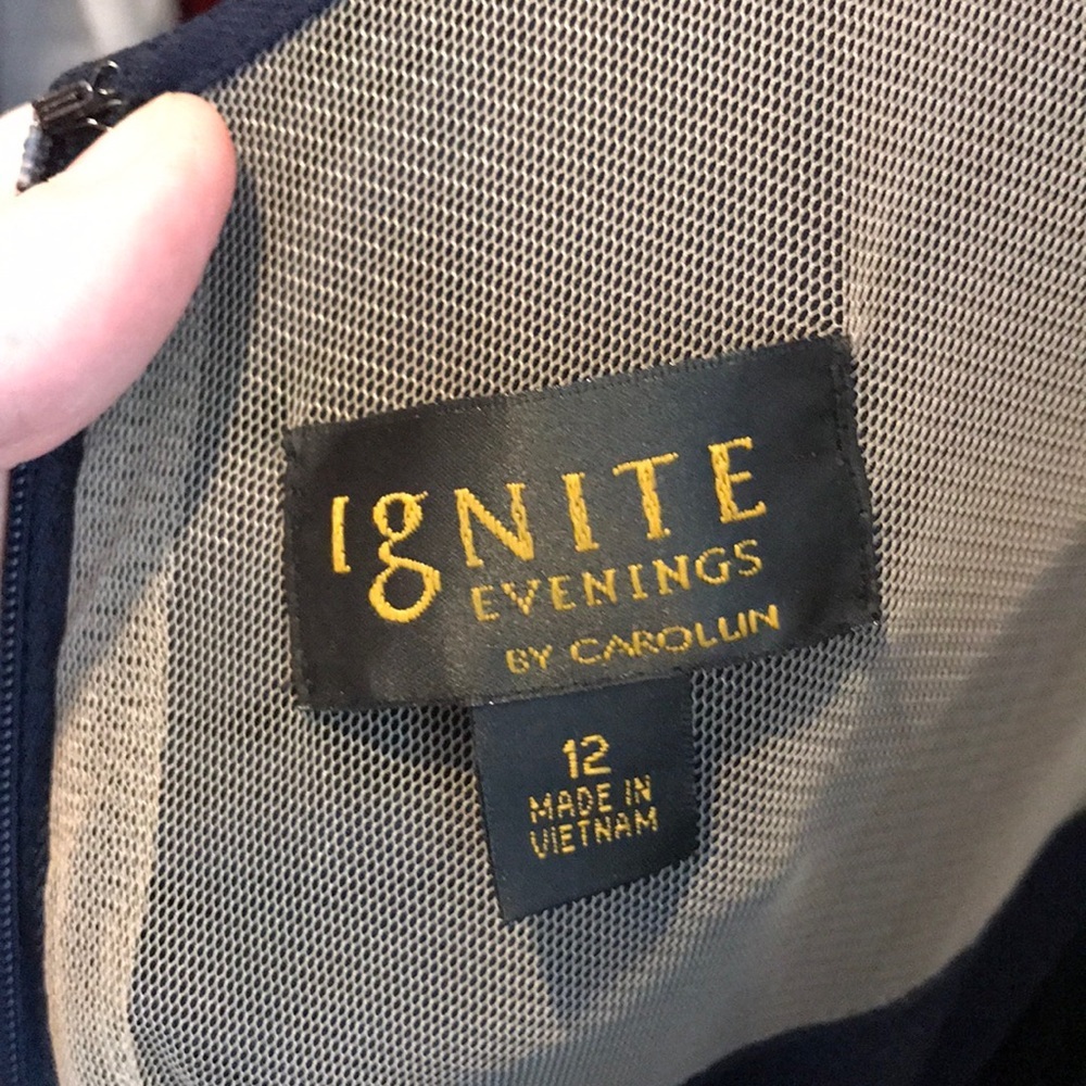 NWT Ignite Evenings by Carol Lin gown - Picture 8 of 8